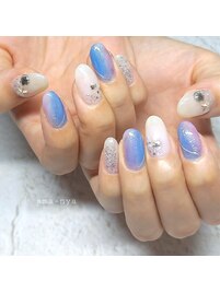 キラキラ夏ネイル