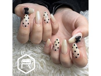 レディスペネイル ノウラ 名駅店(Redispe nail NouRa)/ドットネイル