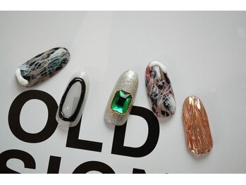 ネイル フライガール(nail FLY GIRL)/ニュアンスヒョウ柄。パラジェル