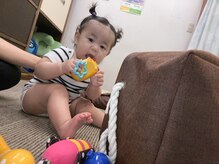 子育てママの整体サロン/施術中のお子様の様子