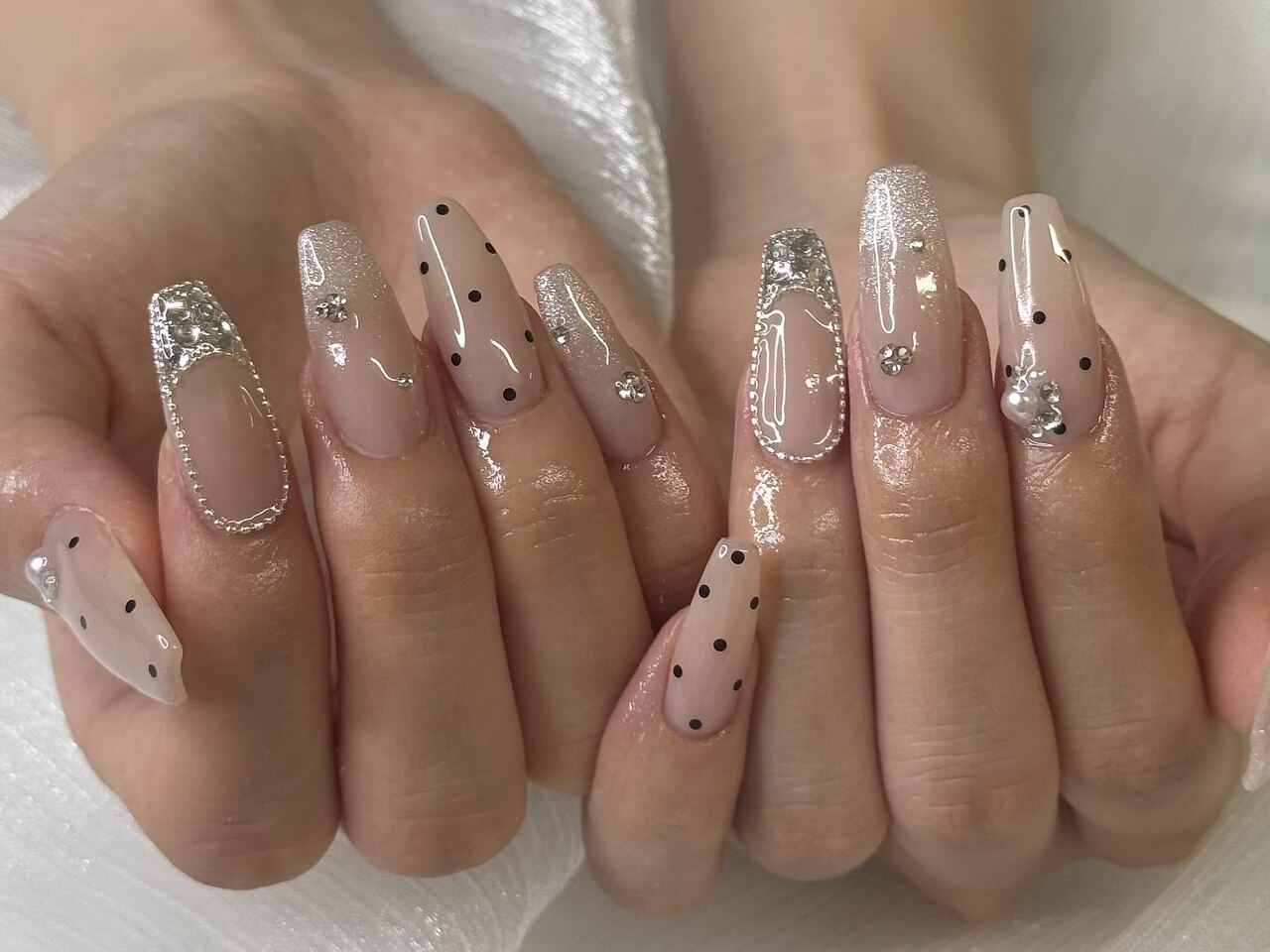 2026年冬トレンド】ちゅるん ハンドのネイルデザイン集｜人気順｜38