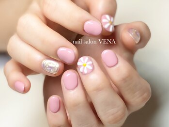 ヴィーナ(VENA)/マーガレットネイル♪
