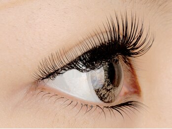 まつげエクステサロン エスラッシュ 蒲田店(esLASH)/キュートデザイン 横