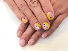 フェリチタ(FELICITA)/ちぐはぐネイル