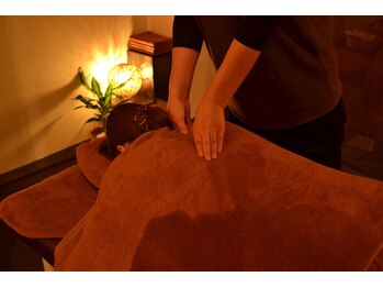 スマイル アンド リラックス 岩沼店/肩こり解消♪ぐぐっと・・指圧