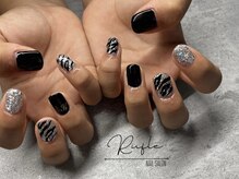 ルフレ(Rufle)/ゼブラ柄ネイル