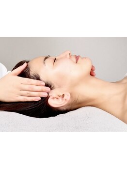 ホウレイ線・たるみ改善！予防ケア