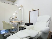 シャイン(Shine)の雰囲気（ハンドネイルフットネイルなど同時施術可能♪）