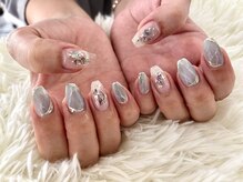 ネイルルーム シャイニー ひたち野うしく店(Shiny)/