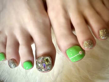 アミュリー ネイル アトリエ(Amury nail atelier)/オーロラ ストーン ネオン 