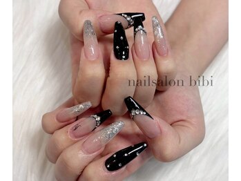 ネイルサロン ビビ(bibi)/黒×シルバー