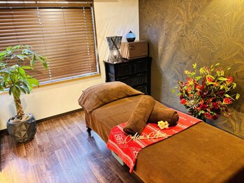 アロンアロン(Alon-Alon)の写真/【私だけの隠れ家、完全個室サロン♪日常を手放すご褒美時間★】扉を閉めた瞬間、外の世界を忘れる。