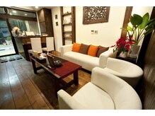 ヒーリングサロン らく和 本八幡北口店/店内1