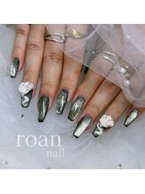 ロアンネイル(roan nail)/ヘビネイル