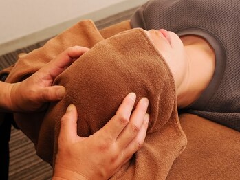 リラクシー 西宮鳴尾店(relaxy)の写真/【スマホ・PCをよく使う方】コリをほぐして血行促進!首肩をほぐし頭痛/不眠/だるさのお悩みからも開放☆