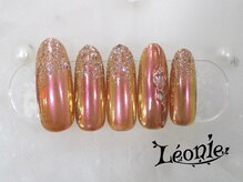 レオニー(Leonie)/ブラウンオーロラネイル
