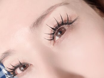 168.0 Beauty【eyelash&nail】の写真/【ふんわり濃密まつげで印象UP】目元のボリュームも美しさも妥協しない!!自まつ毛の薄さやムラの改善にも◎