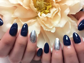 アイリッシュネイル 久屋大通店(Irish Nail)/ネイビーワンカラー