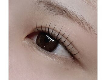 アトリエバンビ(atelier Bambi)/まつげパーマ・ラッシュリフト＊