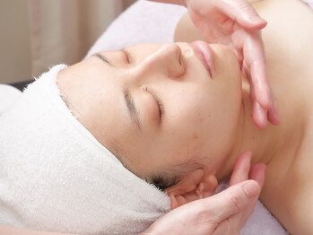 メナードフェイシャルサロン 春日町店/フェイシャル