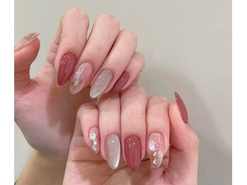 マグロ ネイルサロン/