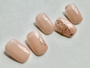 カナ(kana愛)/小慣れた大人ネイル