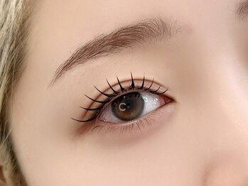 フィズアイビューティー 岡崎竜美ヶ丘店(fiz eye beauty)/マツエク｜フラットラッシュ