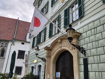 ユウキシキ(YUKISIKI)/YUKISIKI小顔矯正&美容鍼海外OFF