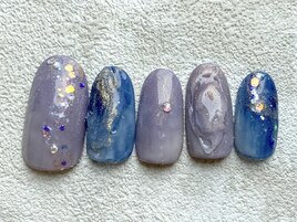 くすみブルーネイル