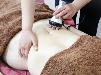 ヤン リン 整体(Yang Ling 整体)/【お腹くびれコース】ラジオ波