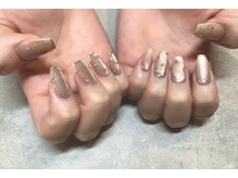 ネイルアンドアイラッシュスタジオ シュシュ(chouchou)/上品カラーマグ