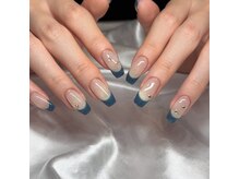 ロミー(Rommy)/うるうるフレンチネイル