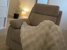 リクライニングチェアでゆっくりお過ごしください