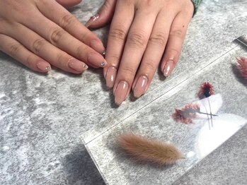 ムーラン(mulan)/#囲みネイル#ワンホンネイル