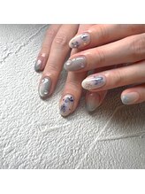 サイン(sin.)/水滴フラワーニュアンスネイル