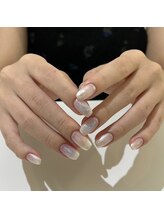 イオ(io.)/アート2～4本ネイル