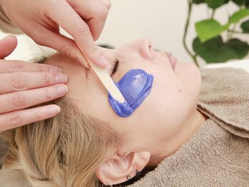 サロン スムースリー(Smoothly)の写真/失敗したくない顔の産毛処理はプロにお任せ！ワントーン明るい印象へ☆驚きのメイク映えを実感◎