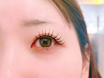 ボーン(BORN)の写真/【目の形×骨格に合わせるオーダーメイド】理想を超えた似合わせ。横顔まで美しい魅せる目元を叶えます◎