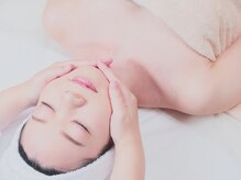 エビアス(Ebias)/フェイシャルマッサージ