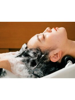 ヘッドスパで癒されたい