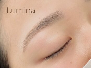 ルミナ(Lumina)の写真/骨格や雰囲気に合わせた黄金比で美眉毛に♪ハリウッドブロウリフトも人気♪まつ毛パーマ+アイブロウのset◎