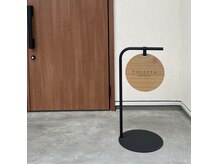 トコット(tocotto)の雰囲気（玄関先のこちらの看板が目印です。）