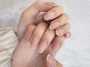 ガラスフレンチネイル
