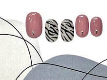 ショットモード(Shot Mode)の雰囲気（短い爪に似合うデザインはおまかせください◎）