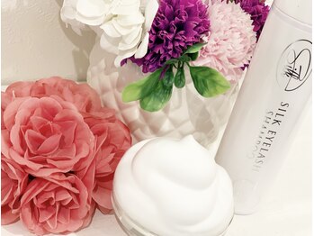 リッカドンナ 寝屋川店(E'RICADONNA)/ふわふわアイシャンプー★300円