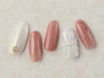 ネイルサロン ラグゼ(Nail salon Luxe)/フリルネイル