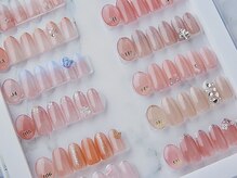 マオジェル全色◎基本パラジェルベースを使用。お客様毎に選定。