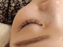 自まつげのような自然な仕上がり！憧れの美まつげで理想の瞳に