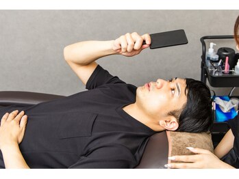 眉毛の匠/大人の落ち着きと凛々しさを纏う