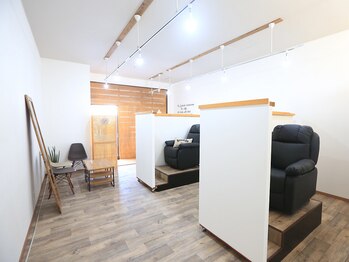 アイラッシュサロン ソル(SOL)/内観